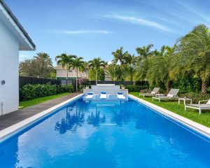 Concrete Pool Deck maintenance in Des Moines, IA